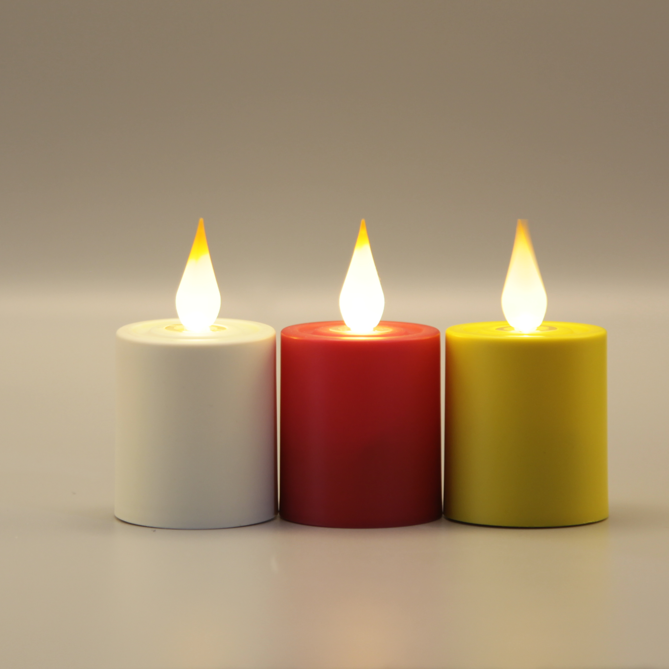 Flameless Tealight （Real-Flame™ 3D Wick)