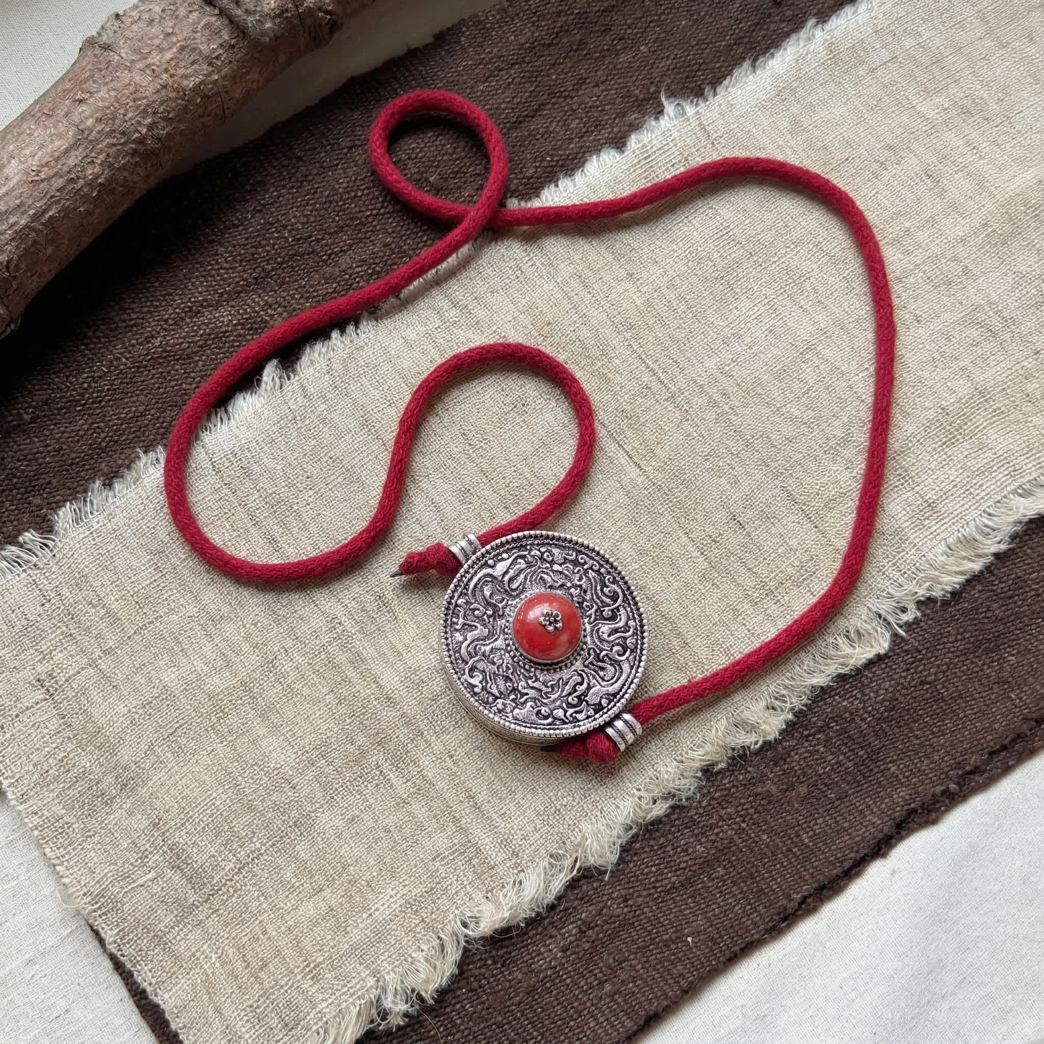 Tibetan Gau Amulet Necklace – Handmade Prayer Box Pendant for Protection & Blessings
