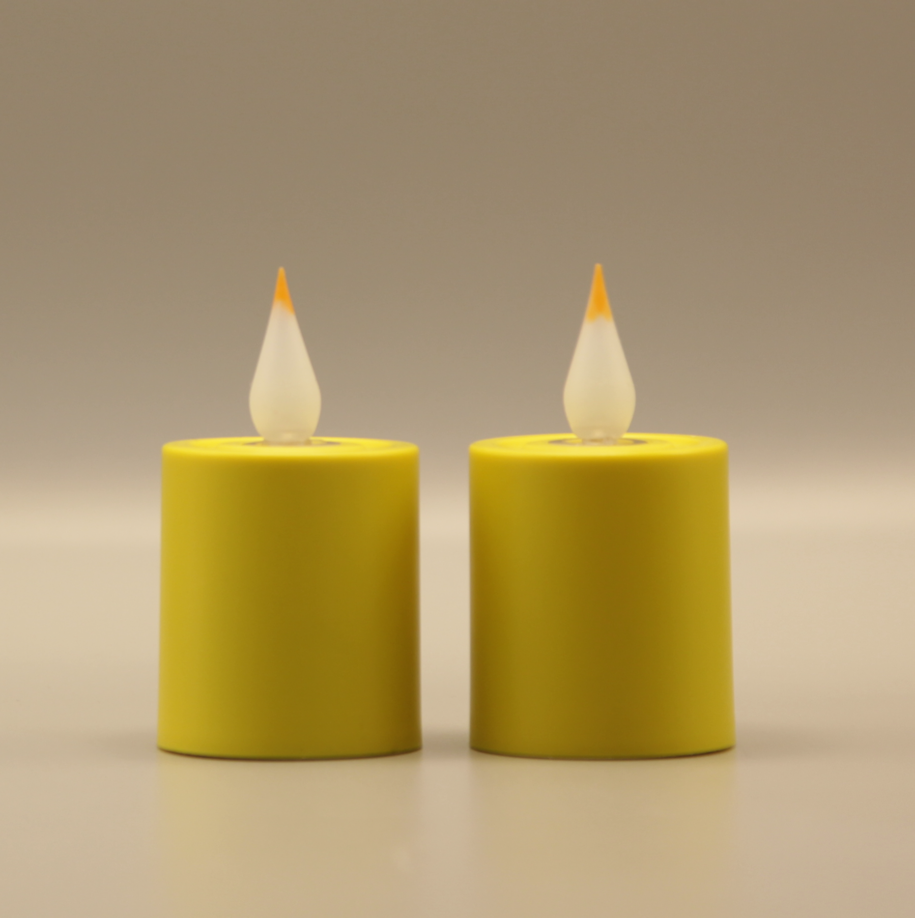 Flameless Tealight （Real-Flame™ 3D Wick)